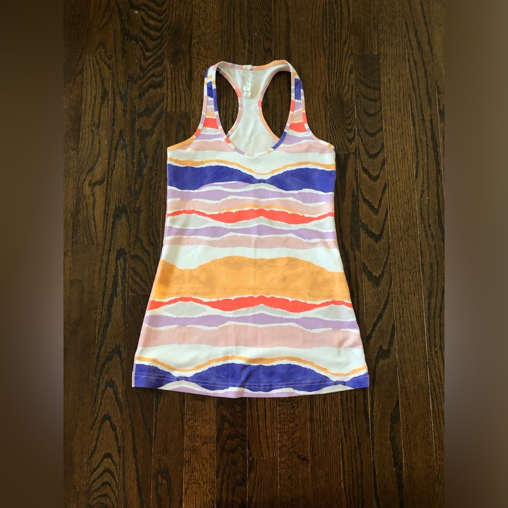 Lululemon Cool Women’s 6 Racerback Long Performance Tank in Sunset Stripes - EUC